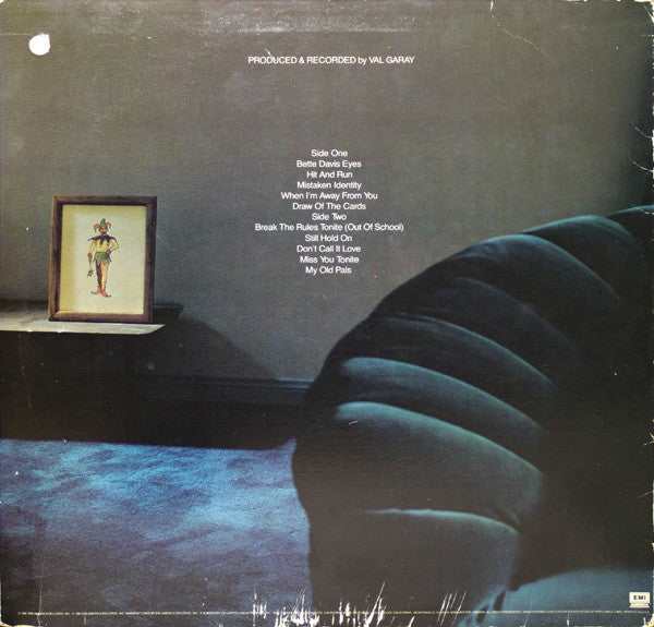 Kim Carnes : Mistaken Identity (LP, Album, Win)