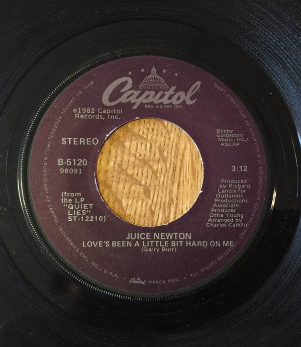 Juice Newton : Love’s Been A Little Bit Hard On Me (7", Single, Los)