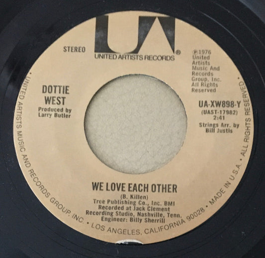 Dottie West : We Love Each Other (7", Single, Styrene)