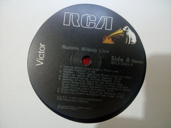 Ronnie Milsap : Live (LP, Album, Ind)