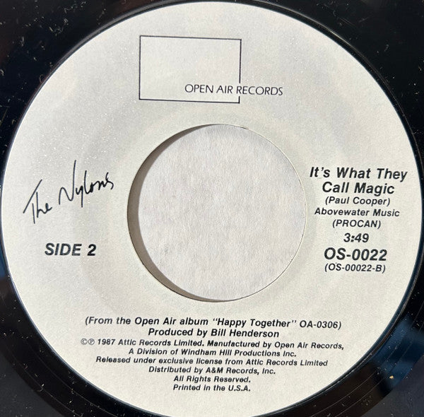 The Nylons : Kiss Him Goodbye (7", Single, Styrene, Car)