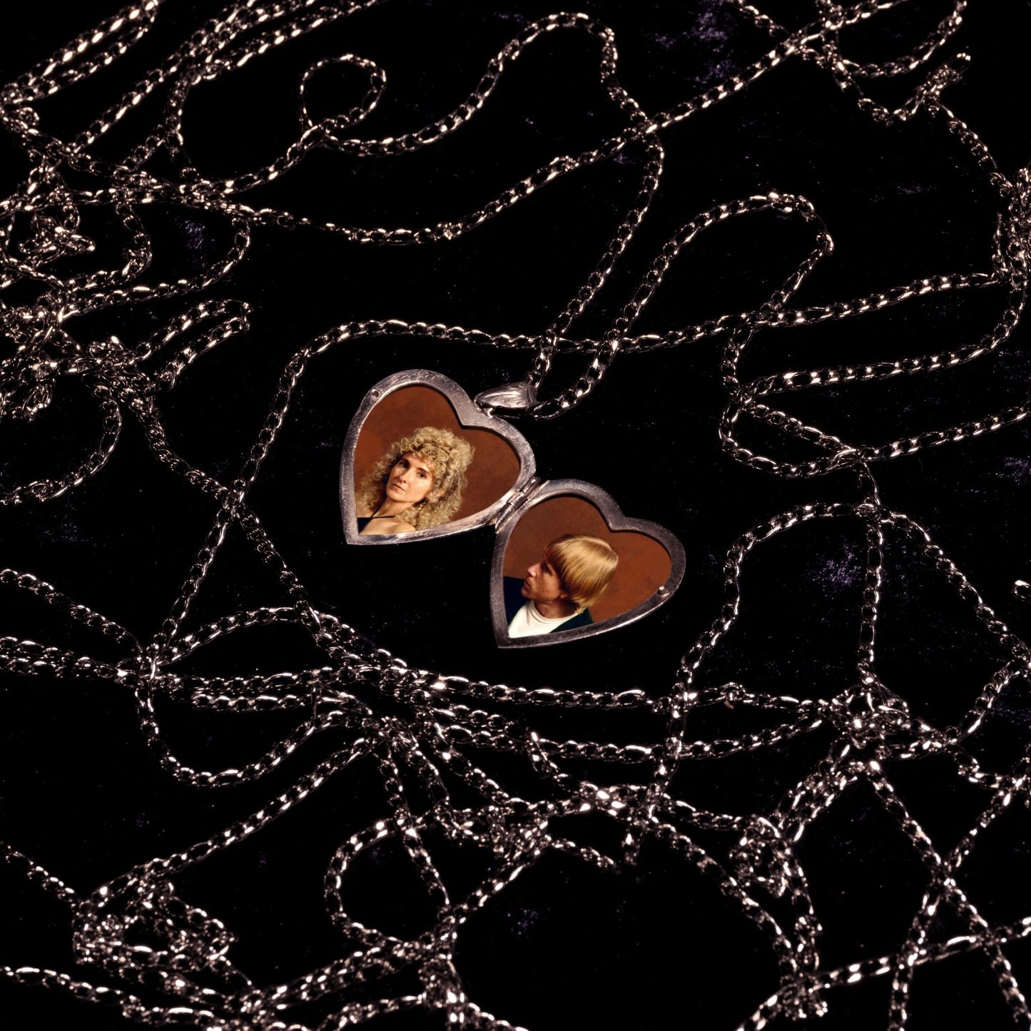 Tennis - Face Down In The Garden