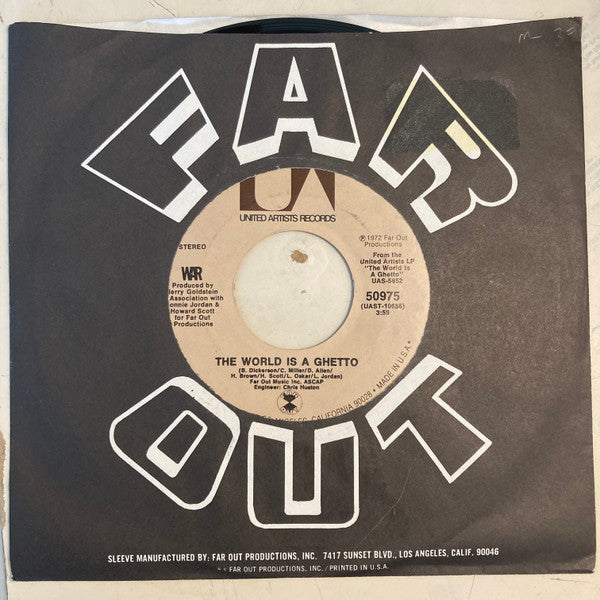 War : The World Is A Ghetto / Four Cornered Room (7", Single, Styrene)