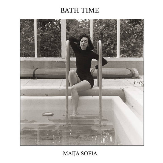 Sofia, Majia - Bath Time