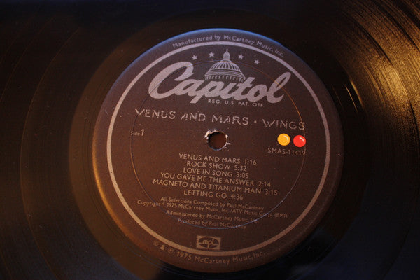 Wings (2) : Venus And Mars (LP, Album)