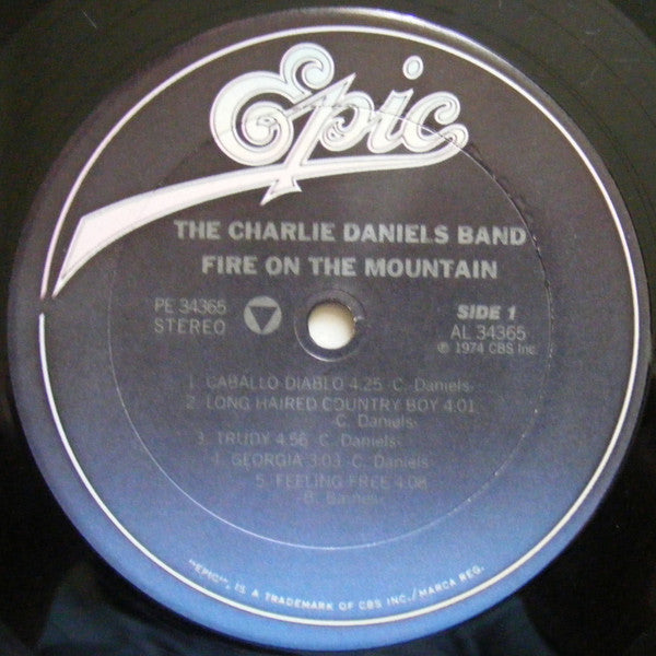 The Charlie Daniels Band : Fire On The Mountain (LP, Album, RE, Gat)