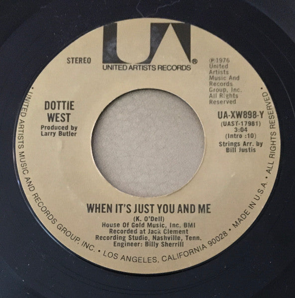 Dottie West : We Love Each Other (7", Single, Styrene)