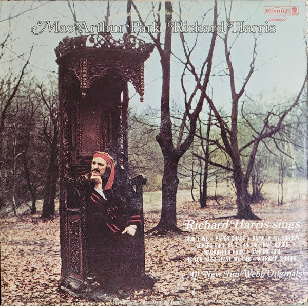Richard Harris : A Tramp Shining (LP, Album, Uni)