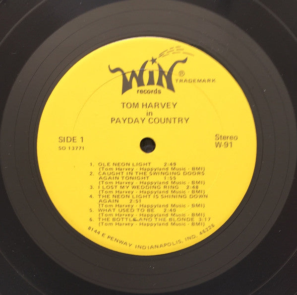 Tom Harvey (4) : Tom Harvey In Payday Country (LP, Album)