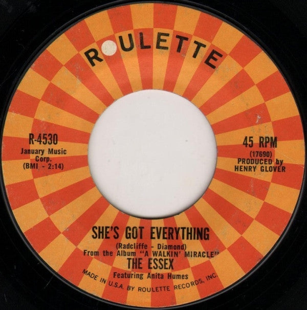 The Essex : Out Of Sight, Out Of Mind / She's Got Everything (7", Styrene)