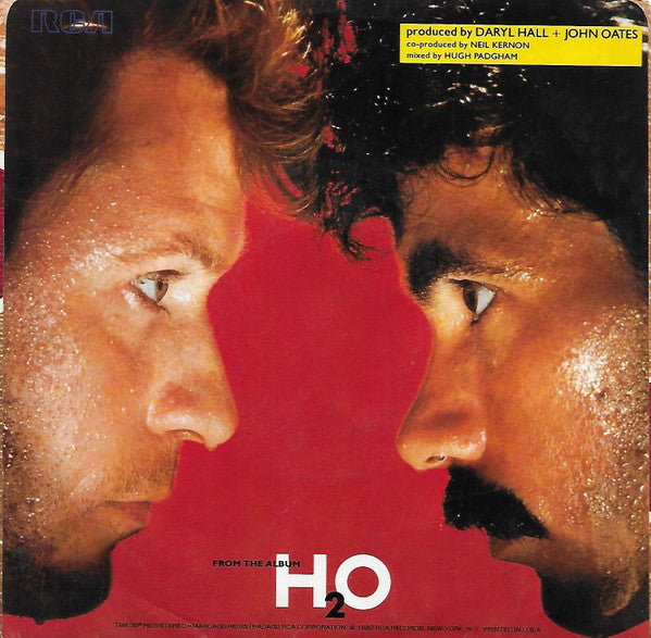 Daryl Hall + John Oates* : Maneater (7", Single, Styrene, Ind)