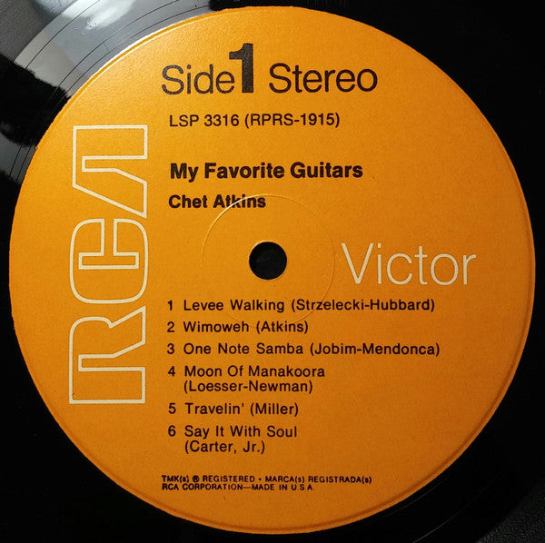 Chet Atkins : My Favorite Guitars (LP, RP, Roc)
