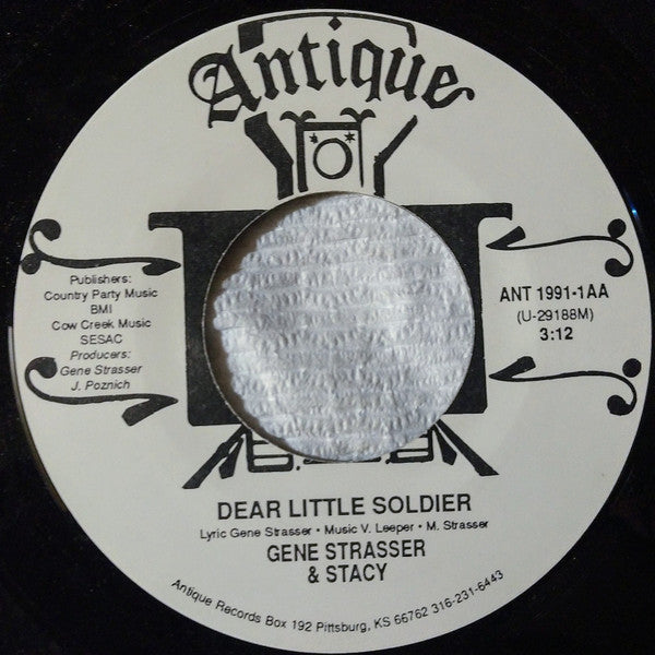 Gene Strasser And Tracy (9) : Dear Little Soldier (7", Single)