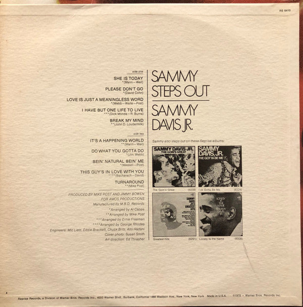 Sammy Davis Jr. : Sammy Steps Out (LP, Album)