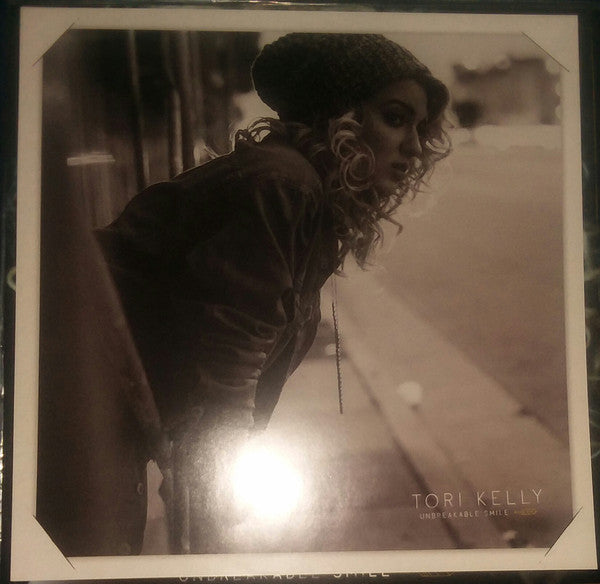 Tori Kelly : Unbreakable Smile (LP, Album)