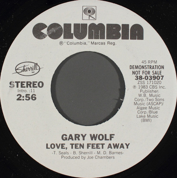 Gary Wolf : Love, Ten Feet Away (7", Promo)