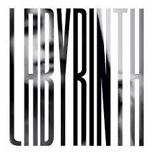 Broderick, Heather Woods - Labyrinth (White/Grey Galaxy)